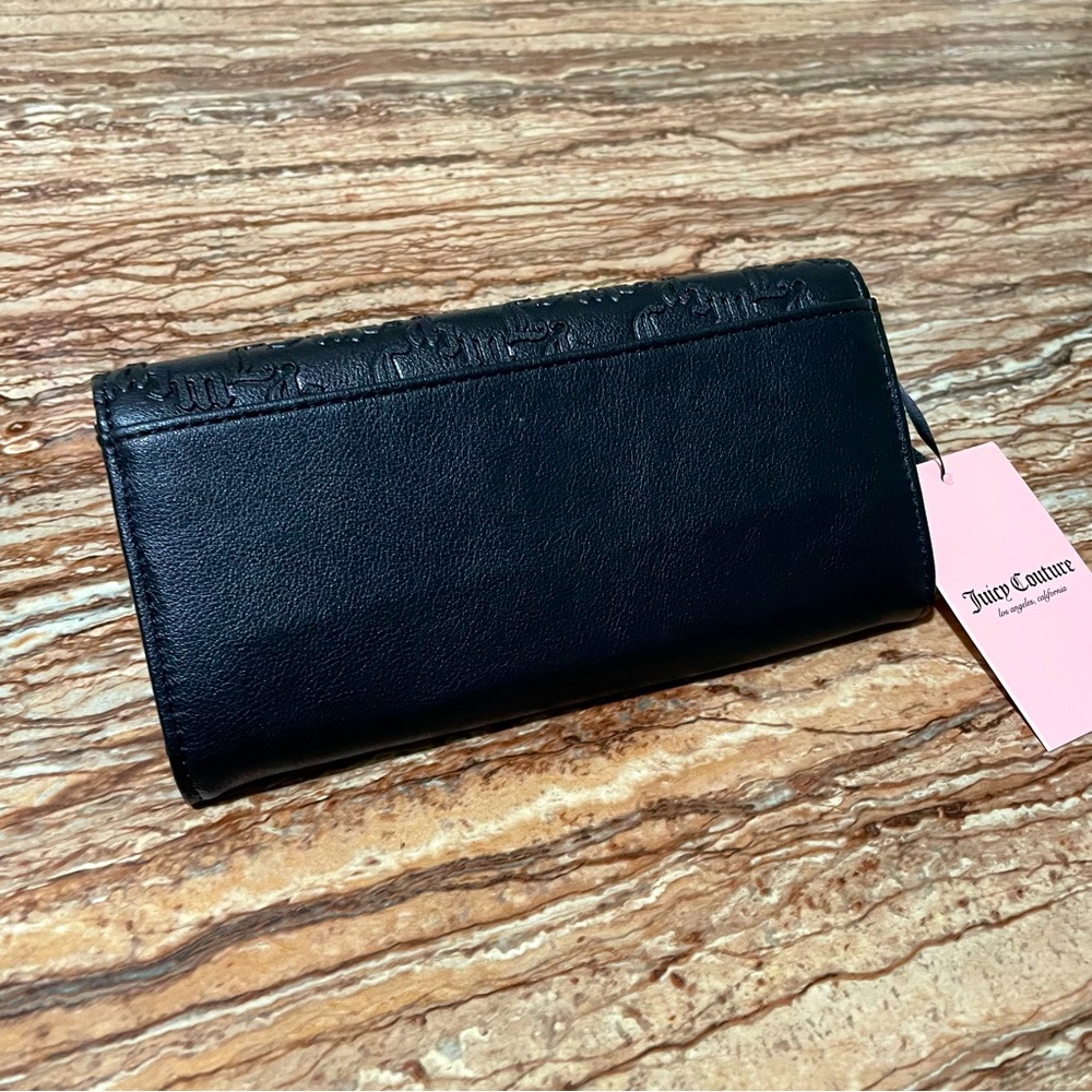 Juicy Couture - Picture 5 of 11